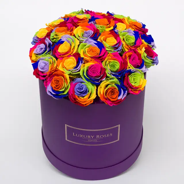 Букет 25 радужных роз в шляпной коробке, Букеты в шляпной коробке - Luxury Roses, СПб - фото 2