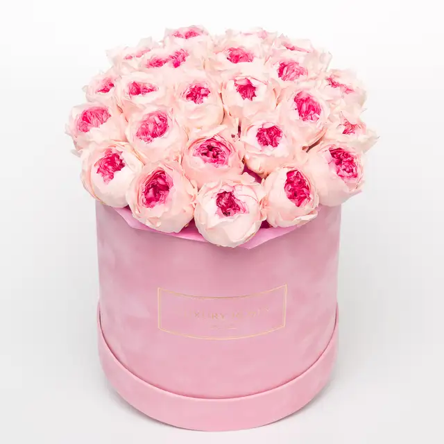 Букет 15 пионовидных роз в шляпной коробке, Пионовидные розы - Luxury Roses, СПб - фото 2