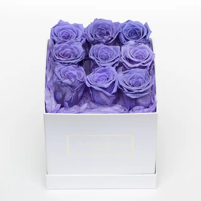 Букет 9 фиолетовых роз в белой коробке, Букеты в квадратной коробке - Luxury Roses, СПб - фото 2