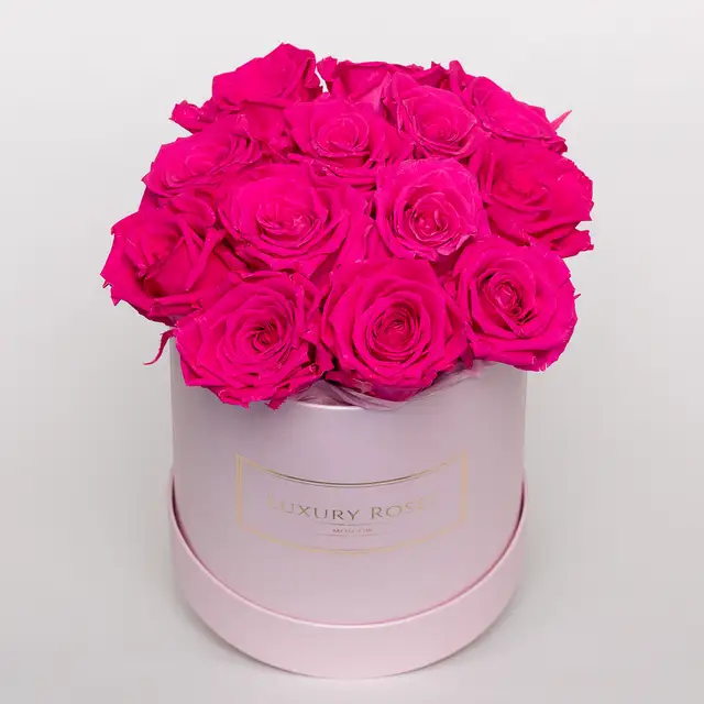 Букет 11 розовых роз в шляпной коробке, Букеты в шляпной коробке - Luxury Roses, СПб - фото 2